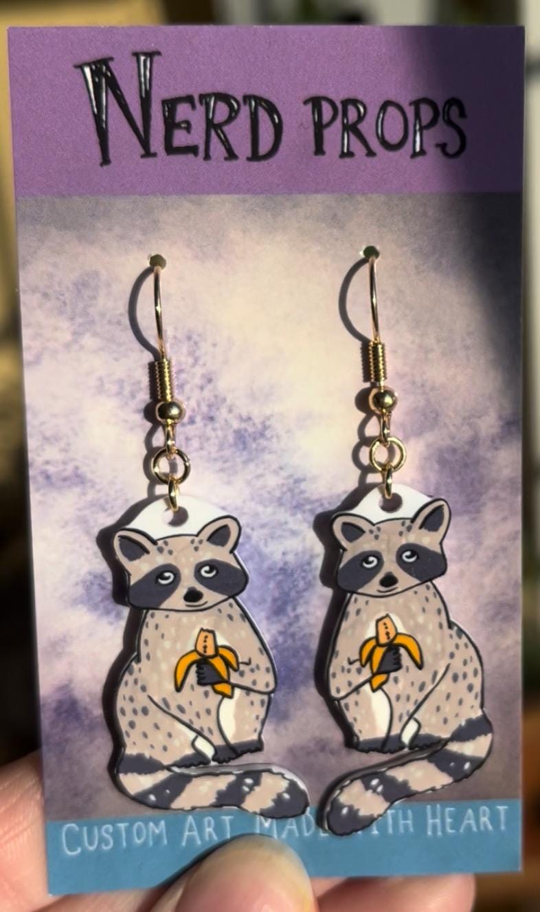 Waschbär Ohrringe Waschbär Ohrringe von NerdProps