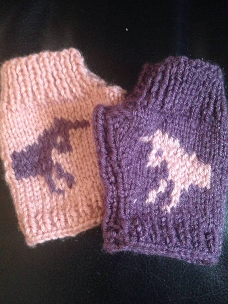 Einhorn-Handschuhe Einhorn-Handschuhe von NerdsKnitsandMore