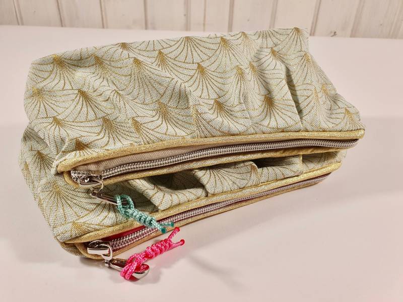 Schminktasche Fächermuster Mint Gold von NeriaBags