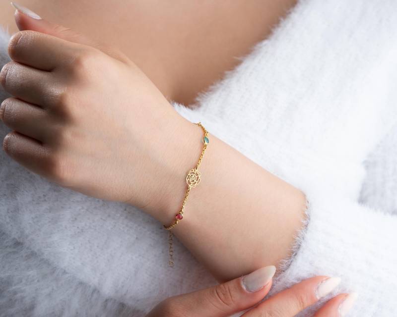 Geburtsblume Armband Mit Birthstone Benutzerdefinierte Geburt Blumenstrauß Zierliche Anfangsarmband Familie von NeshelyJewelry