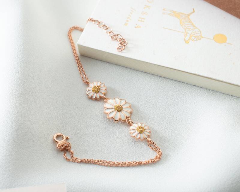 Gold Daisy Armband Für Frauen Handgemachte Blume Silber Kind Zierliche White Kinder Rose Kette Geschenk Sie von NeshelyJewelry