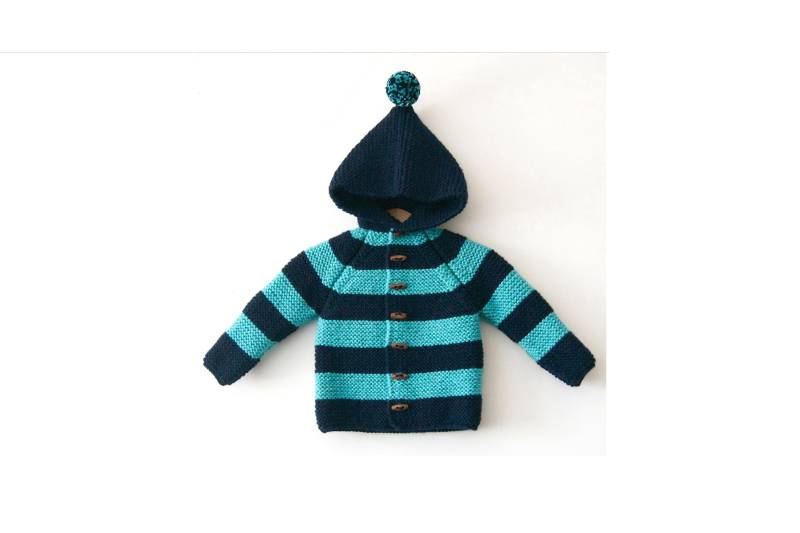 Neu Handgestrickte Baby/Kleinkind Kinder Jungen Wolle Hoodie Cardigan/Jacke, Chunky, Duffel Mantel, Raglan Mit Pom Navy Blau-Azur Farbe Gestreift von NeslisHandcrafts