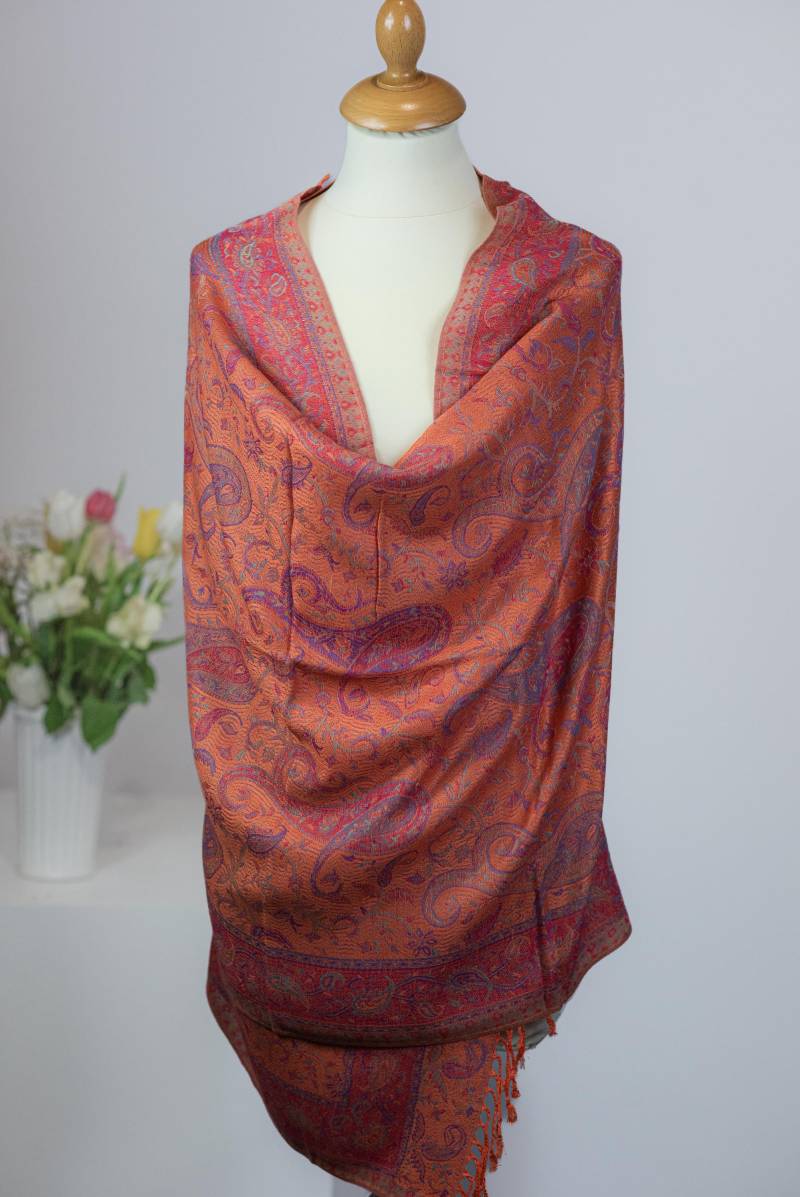 Pashmina Schal-Luxuriöser- Orange - Weich, Elegant & Exotisch Pashmina Schal-Luxuriöser- Orange - Weich, Elegant & Exotisch von NesriniCollection