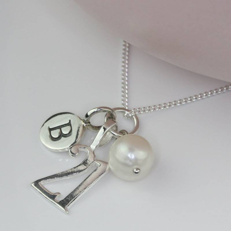 Massive Silber 21. Geburtstag Charm Personalisierte Halskette Mit Süßwasserperle Massive Silber 21. Geburtstag Charm Personalisierte Halskette Mit Süßwasserperle von NestGiftShop