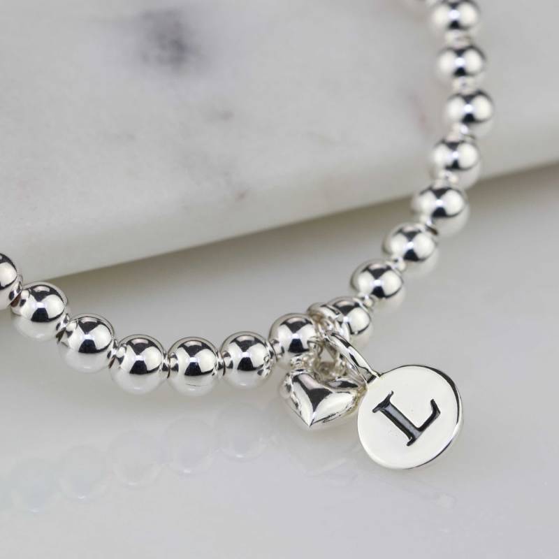 Personalisierte Silber Perlen Freundschaft Armband Mit Oder Gold Petite Herz Anhänger von NestGiftShop