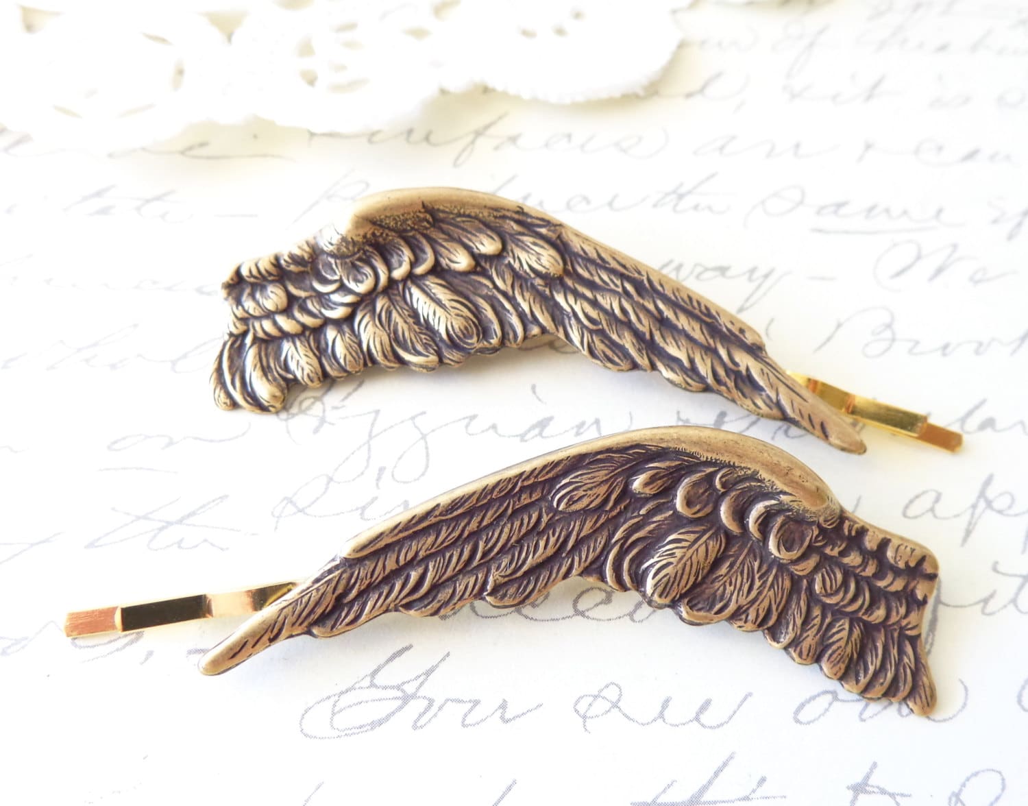 Ox Brass Feder Haarnadel Set - Engel Flügel Bobby Pin Goldene Haarnadeln Vogel Dark Angel Wing Pins von NestingPretty