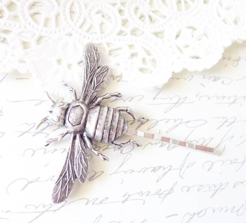 Ox Silber Bumble Bee Haarnadel - Hummel Bobby Pin Wald Natur Hochzeit Haar Insekt Fliegen Motte von NestingPretty