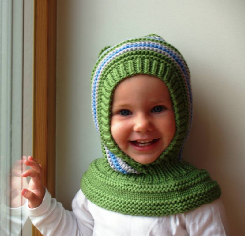 Grüne Balaclava Wintermütze Für Baby, Kleinkind, Kinder Kapuzenmütze Mit Pom Tail, Elfenhut. Größe 6-12M/1-3-6-10 Jahre von NesyBaby