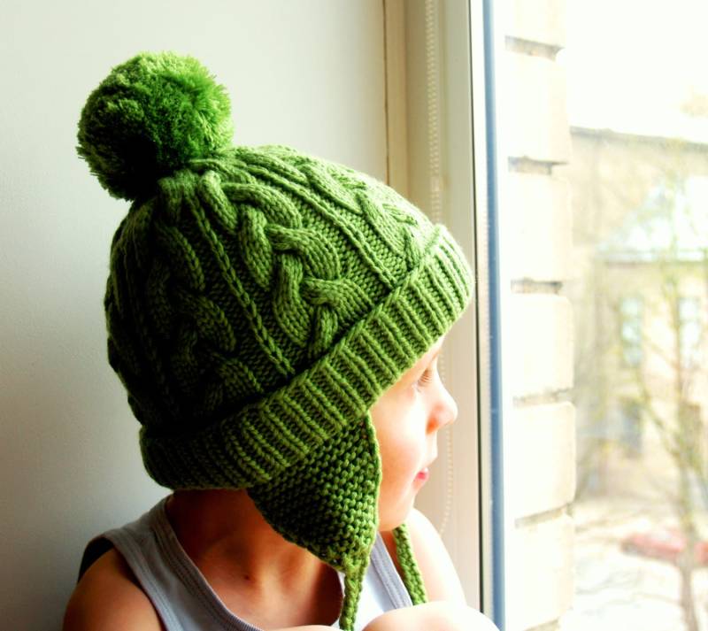 Handgestrickte Mütze Aus Merinowolle Für Kinder, Jugendliche/ Erwachsene. Grünes Kabel Stricken Pom Beanie Mit | Out Ohrklappe von NesyBaby