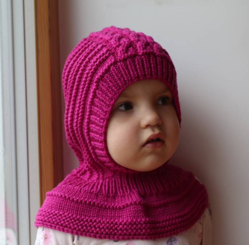 Merino Balaclava, Baby/Kleinkind/Mädchen Hoodie Mütze & Halswärmer in Himbeerrot. Größen 6-12M/1-3-6-10 Jahre von NesyBaby