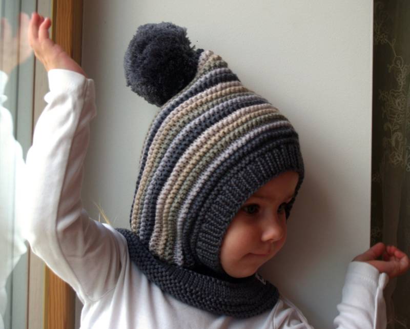 Merino Wolle Pixie Balaclava Baby/ Kleinkind/ Hoodie Mit Pom Pom, Grau Beige Nackenwärmer. Wintermütze von NesyBaby