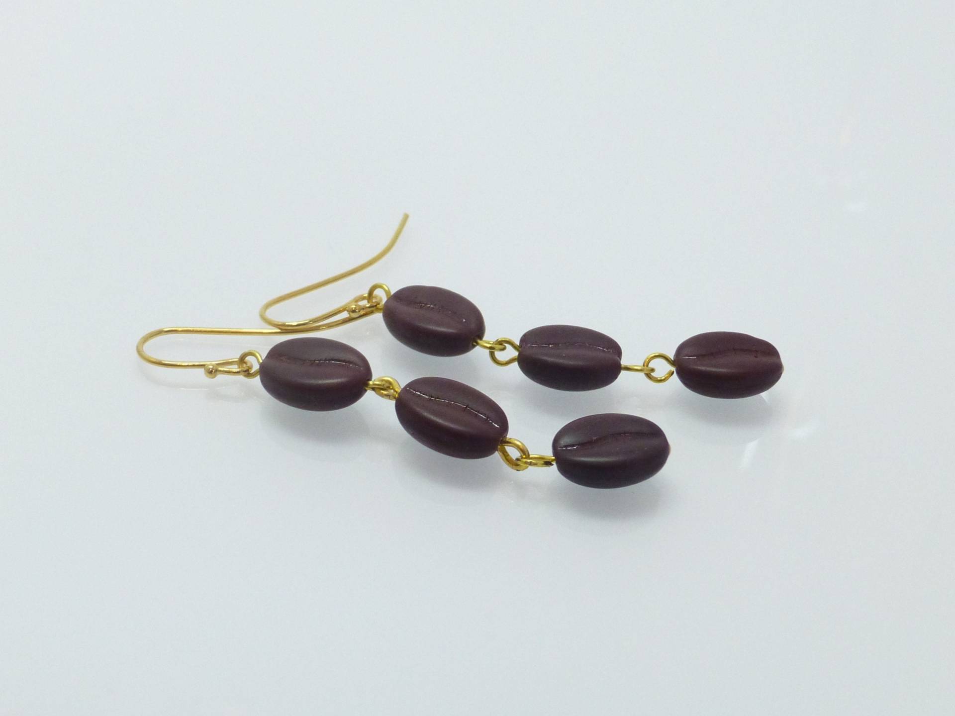 Lange Ohrringe Glasperlen Kaffeebohnen Vergoldet von NettesSchmuckshop