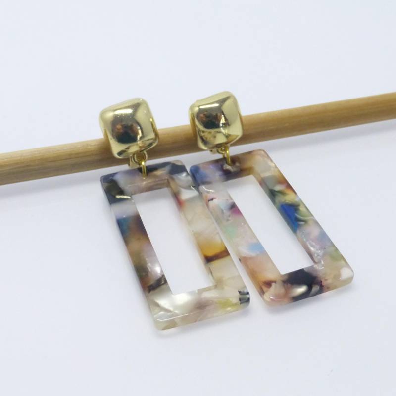 Lange Statement-Ohrclips Mit Rechteck Bunt Marmoriert Lange Statement-Ohrclips Mit Rechteck Bunt Marmoriert von NettesSchmuckshop