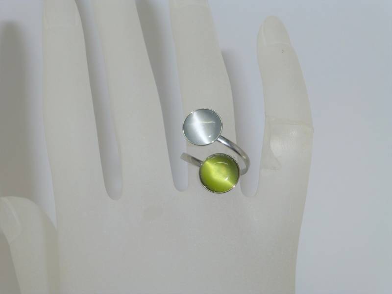 Ring Edelstahl 2 Cateye-Cabochons Bunt, Cocktailring von NettesSchmuckshop