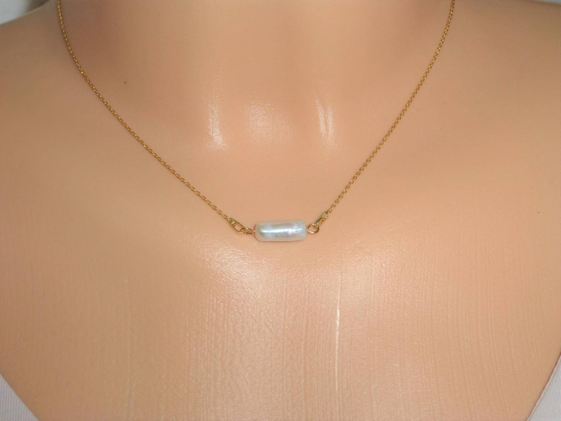 Halskette Gold Biwa-Zuchtperle Walze Weiß, Perlenkette, Brautschmuck Halskette Gold Biwa-Zuchtperle Walze Weiß, Perlenkette, Brautschmuck von NettesSchmuckwerk