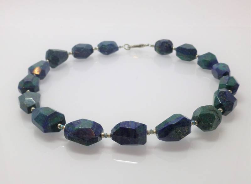 Kette Azurit-Malachit Freiform Facettiert Grün-Blau von NettesSchmuckwerk