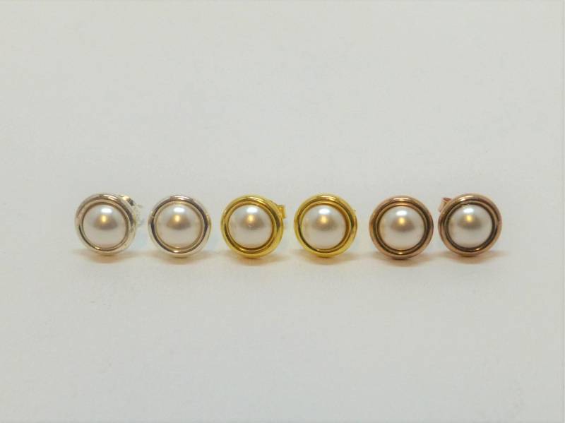 Ohrstecker Perlen Cabochon Weiß Silber 925 Gold, Brautschmuck von NettesSchmuckwerk