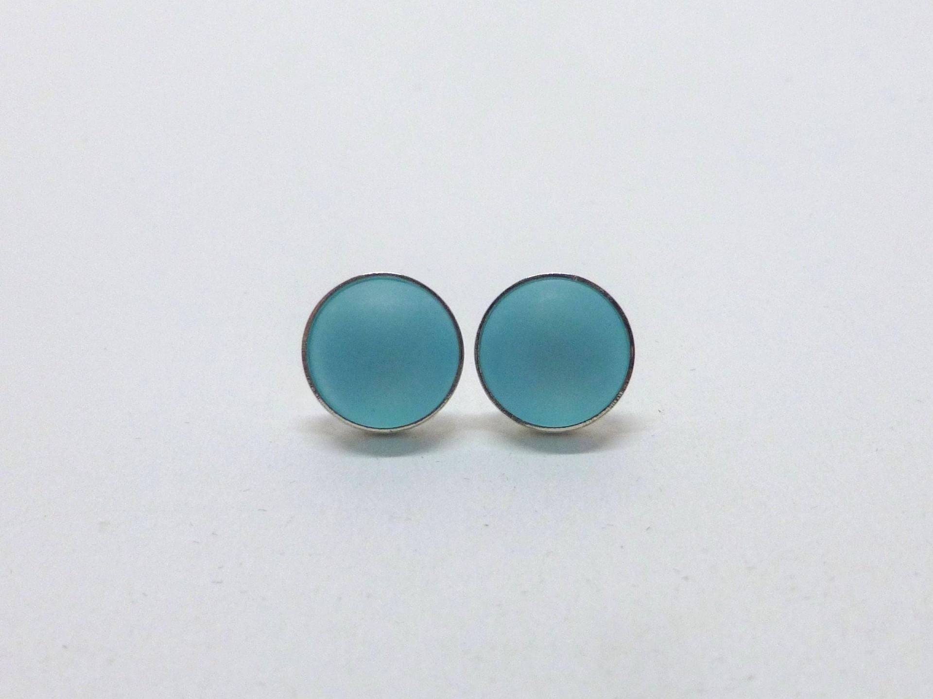 Ohrstecker Zirkonia Blautopas Matt Cabochon 10mm Hellblau Silber 925 von NettesSchmuckwerk