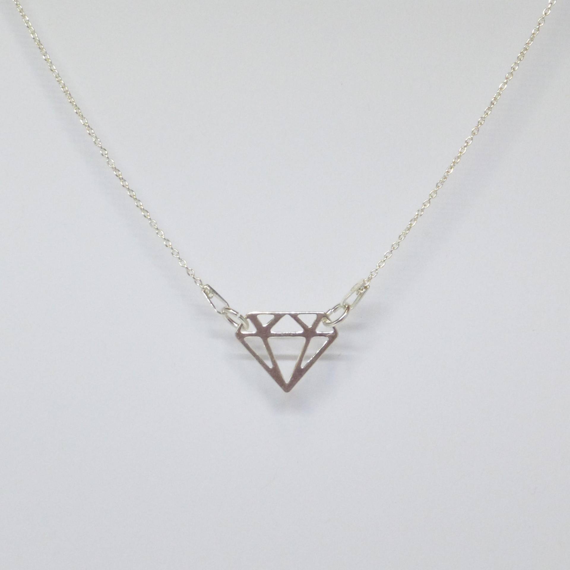 Zarte Kette Sterlingsilber Mit Mittelteil Diamant, Silberkette von NettesSchmuckwerk