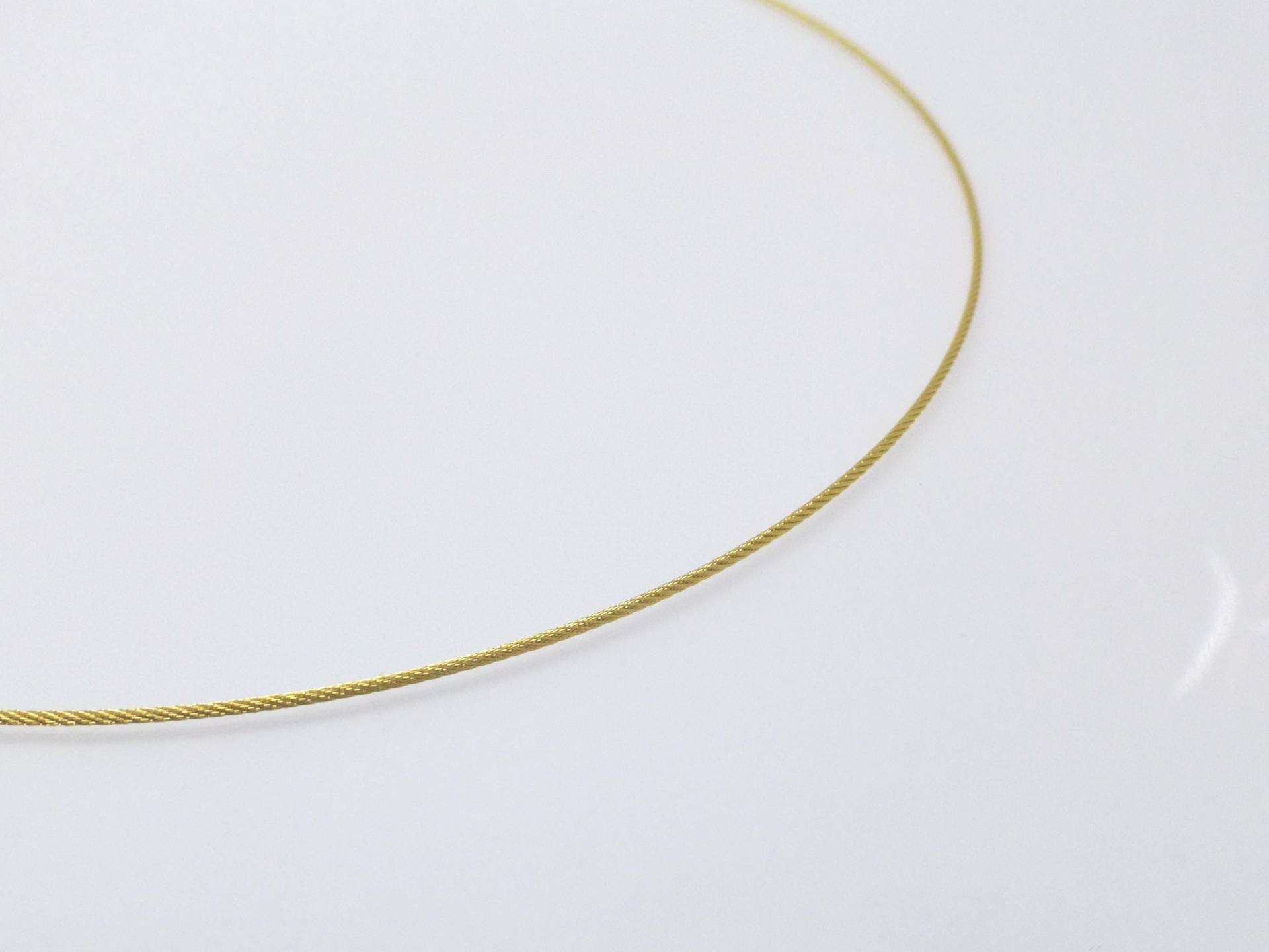 stahlseide-Collier 1-Reihig 1mm Gold Bajonettverschluss, Halsreifen von NettesSchmuckwerk