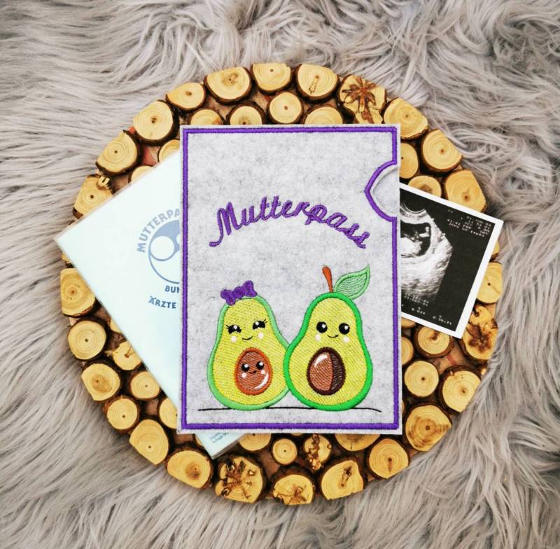 Mutterpasshülle Aus Filz in Grau/Mutterpass Filzhülle Avocado Familie von NettisAllerlei