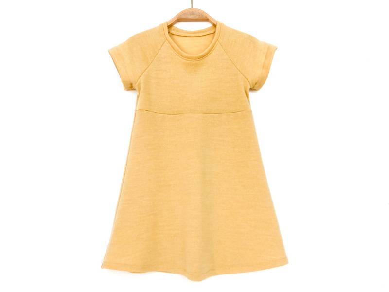 Wollkleider Größe 98/104 Kurzärmlig Gelb Aubergine 100% Merinowolle/Upcycling Strickkleider Mädchen 3 Jahre Merino-Kurzarmkleid Unikat von NeuesAusAltemGewand