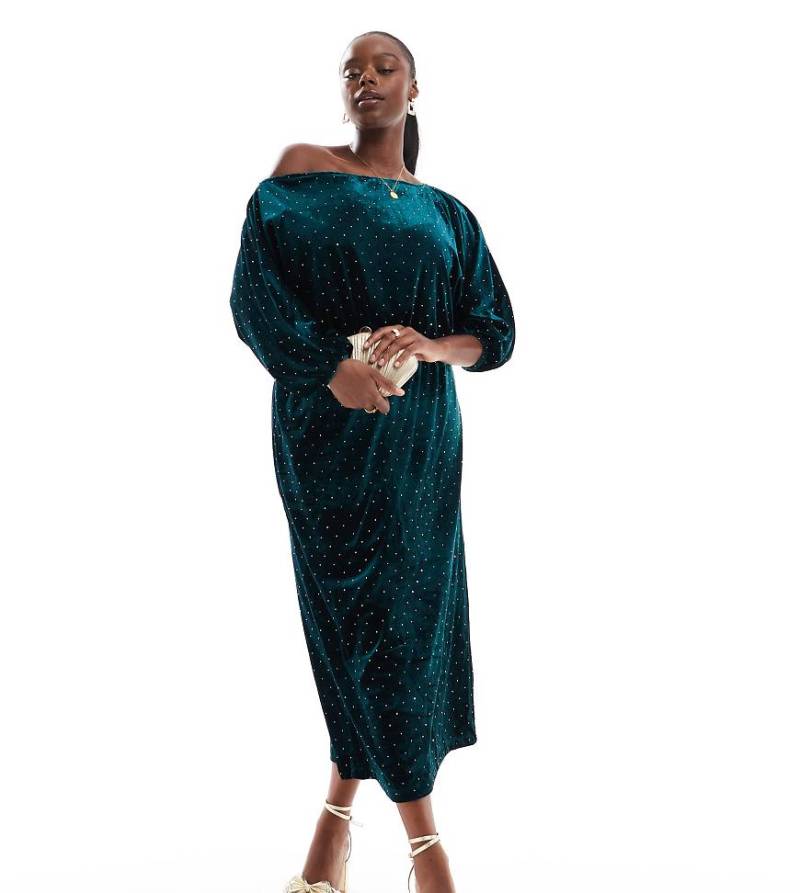 Never Fully Dressed Plus - Tilly - Schulterfreies Midaxi-Kleid aus Samt in Smaragdgrün von Never Fully Dressed Plus