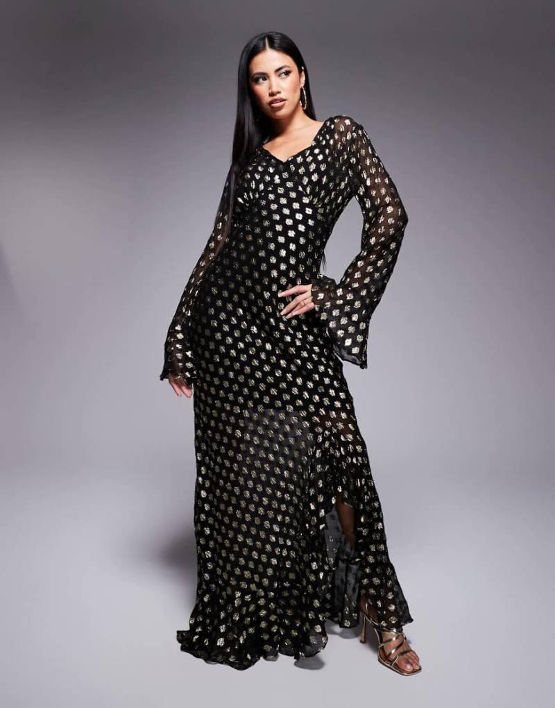 Never Fully Dressed - Funkelndes Midaxi-Kleid in Schwarz mit Rüschen von Never Fully Dressed