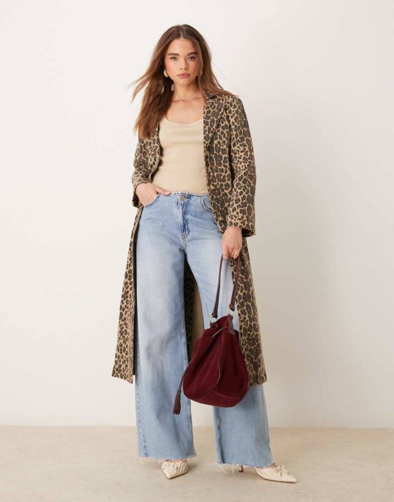 Never Fully Dressed - Longline-Jacke aus Denim mit Leopardenprint-Bunt von Never Fully Dressed