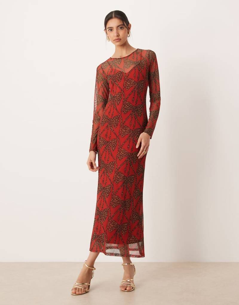 Never Fully Dressed - Maxikleid aus Mesh in Rot mit Schleifenprint mit Leopardenmuster von Never Fully Dressed