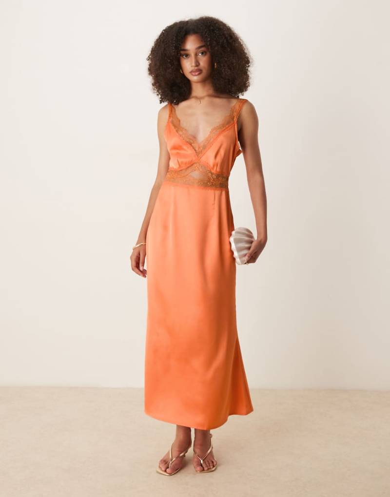 Never Fully Dressed - Mimi - Midaxi-Kleid in Orange von Never Fully Dressed