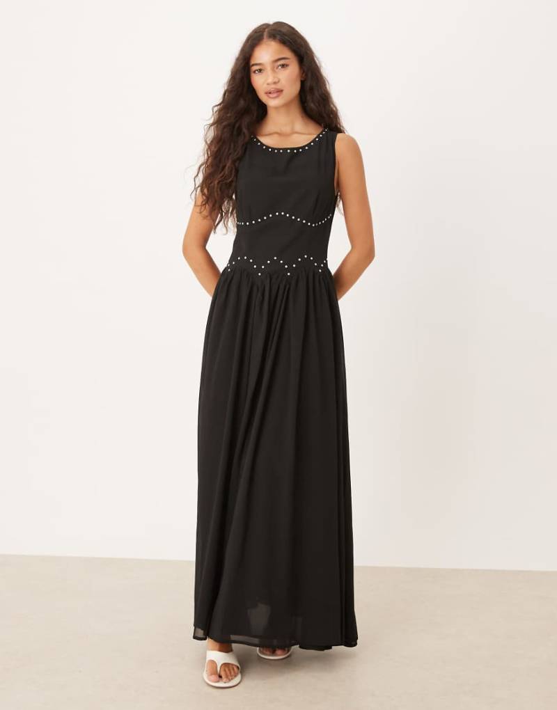 Never Fully Dressed - Mit Nieten besetztes Maxikleid in Schwarz von Never Fully Dressed