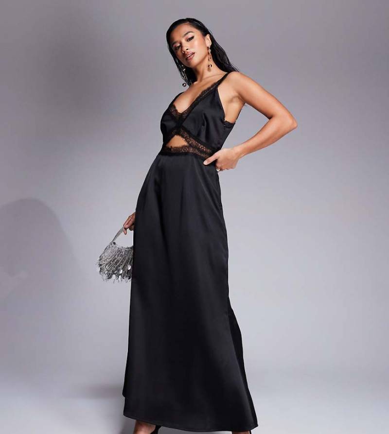 Never Fully Dressed Petite - Mimi - Maxi-Trägerkleid in Schwarz mit Spitzenborten-Zierausschnitt von Never Fully Dressed