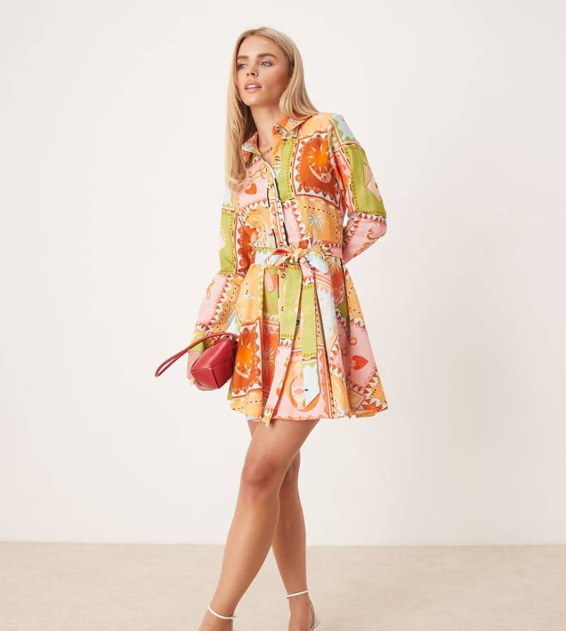 Never Fully Dressed Petite - Mini-Blusenkleid mit Patchwork-Print-Bunt von Never Fully Dressed