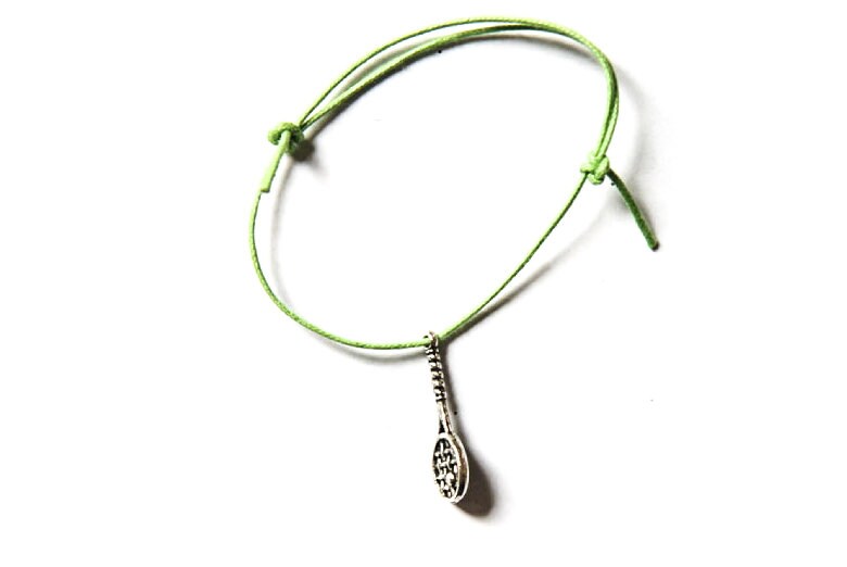 Tennisschläger Wimbledon Charm An Gewachster Baumwollkordel Verstellbares Freundschaftsarmband von NeverGoNaked