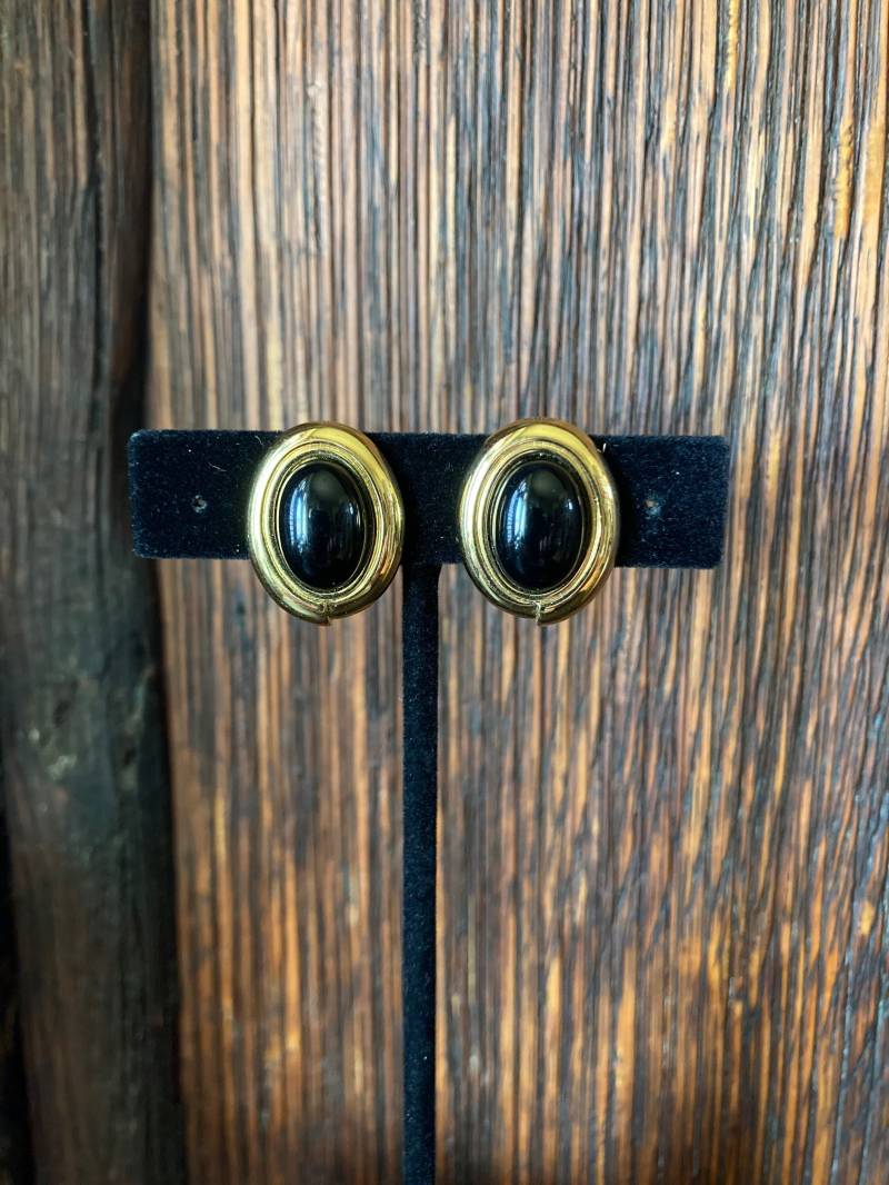 Monet Clip Auf Ohrringe von NevermoreAntiques