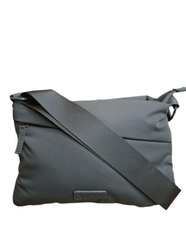 New Bags - New Bags Schultertasche aus Spinnstoff olive Grün von New Bags