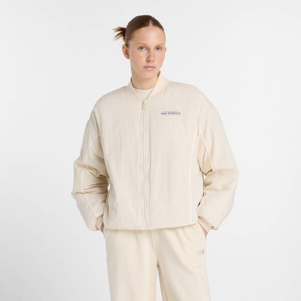 NEW BALANCE Damen Jacke Reimagined Woven Bomber Jacket von New Balance