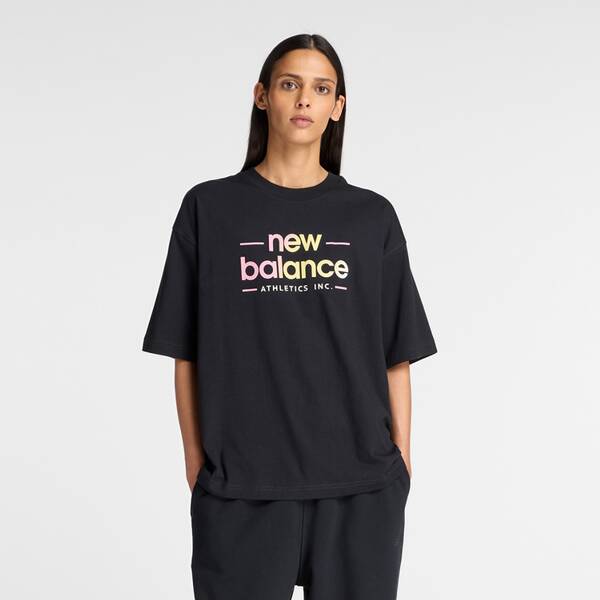 NEW BALANCE Damen Shirt Reimagined Oversized T-Shirt von New Balance