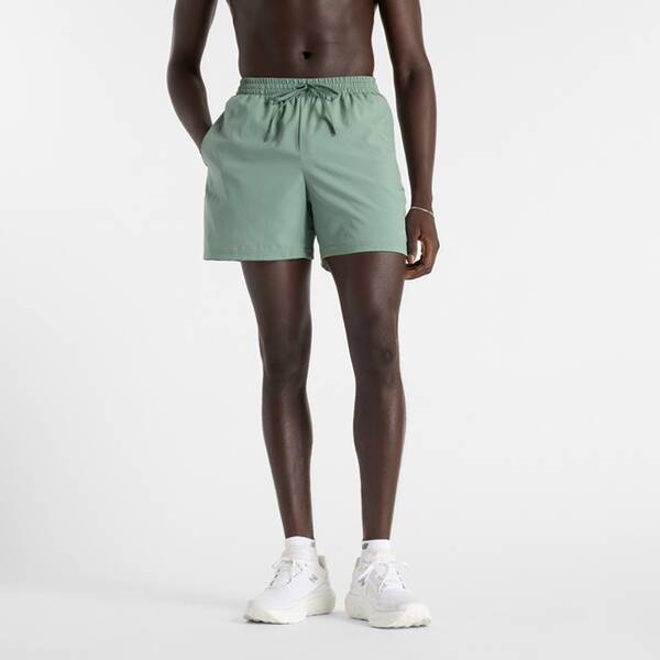 NEW BALANCE Herren Shorts Mens Running Short von New Balance