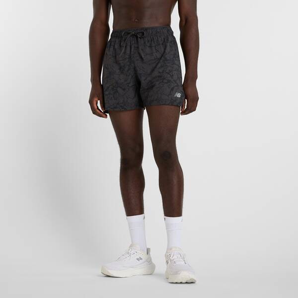 NEW BALANCE Herren Shorts RC Printed Short 5" von New Balance