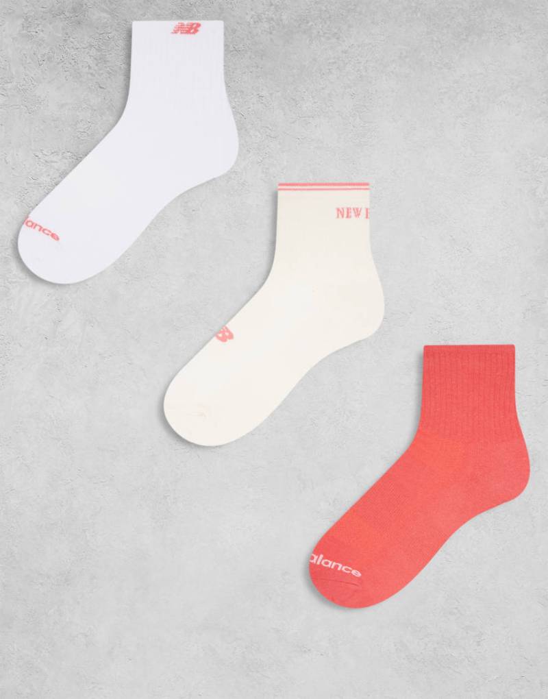 New Balance - 3er-Pack knielange Laufsocken in Rot und Weiß-Bunt von New Balance