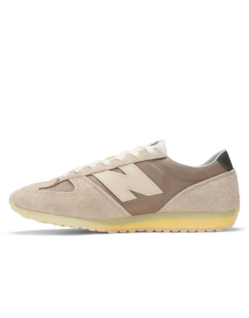 New Balance - 471 Grey Days - Sneaker in Arid Stone-Brown von New Balance