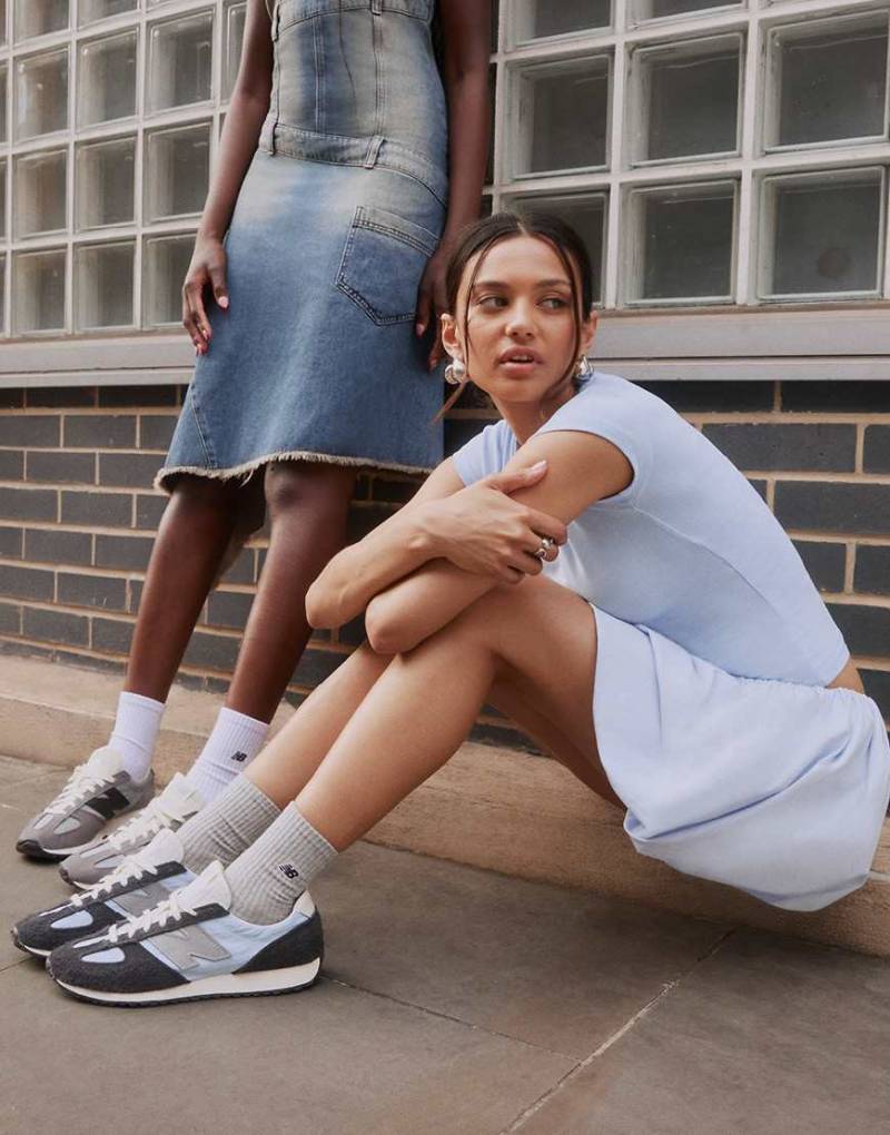 New Balance - 471 - Unisex-Sneaker in Marineblau von New Balance