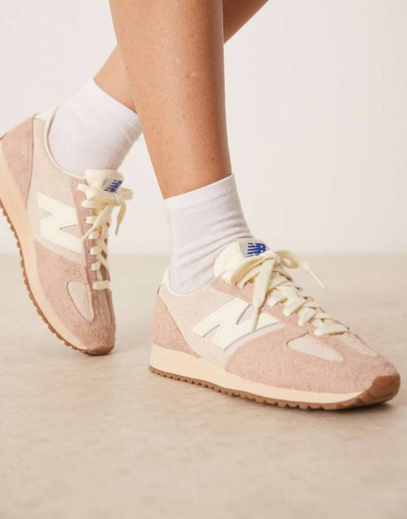 New Balance - 471 - Unisex - Sneaker in Hellrosa-Neutral von New Balance