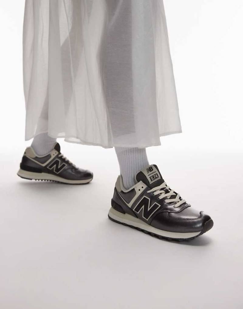 New Balance - 574 - Sneaker in Metallic-Schwarz-Silber von New Balance