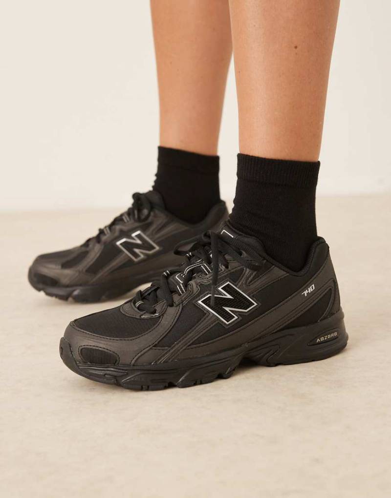 New Balance - 740 - Unisex - Sneakers in Schwarz von New Balance