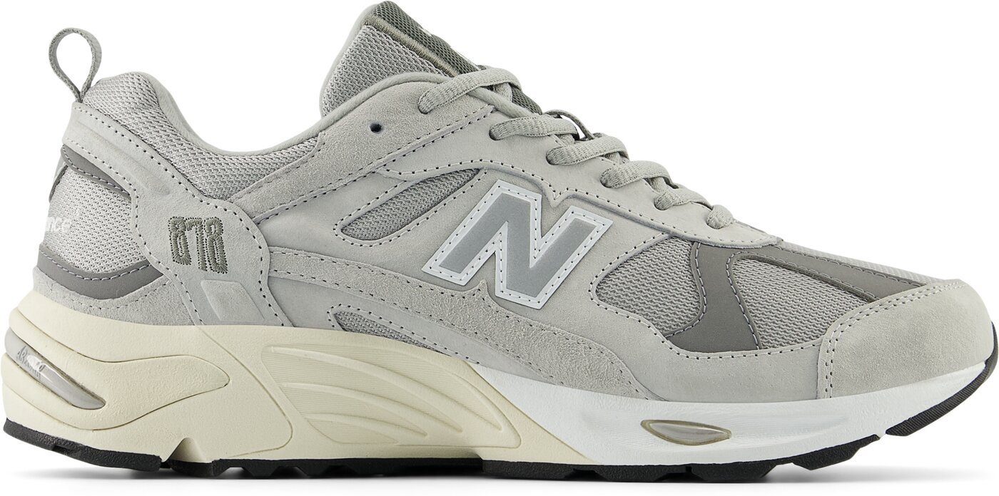 New Balance 878 V1 MOONROCK Herren Sneaker von New Balance