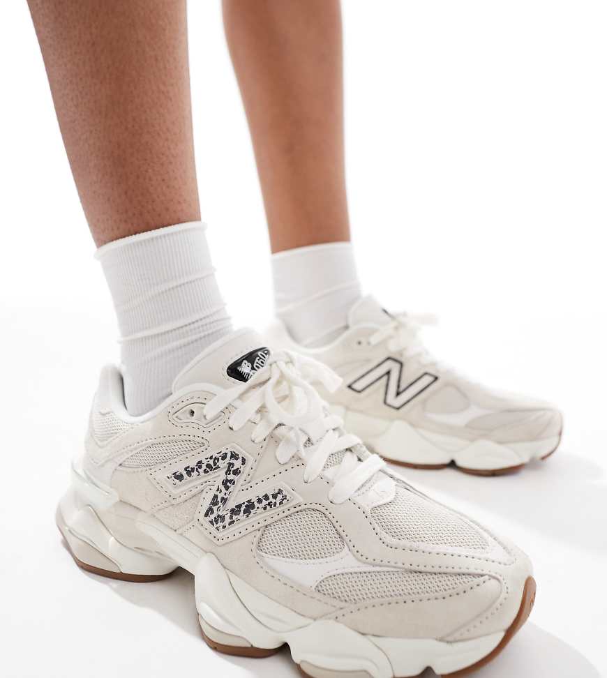 New Balance - 9060 - Sneaker in Beige mit Leopardenmuster-Detail, exklusiv bei ASOS-Neutral von New Balance