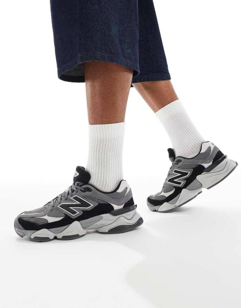 New Balance - 9060 - Sneaker in Schwarz und Grau von New Balance